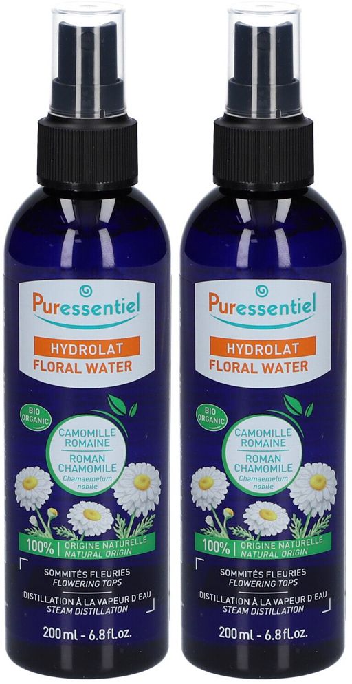 Deux flacons bleus avec vaporisateur. Inscription: Puressentiel, Hydrolat Floral Water, Bio, Camomille. 200 ml.