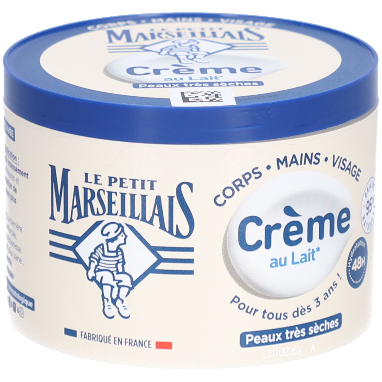 Pot de crème avec couvercle bleu. Inscription: Crème au Lait, Peaux très sèches. Marque: LE PETIT MARSEILLAIS. Hydratation 48h.