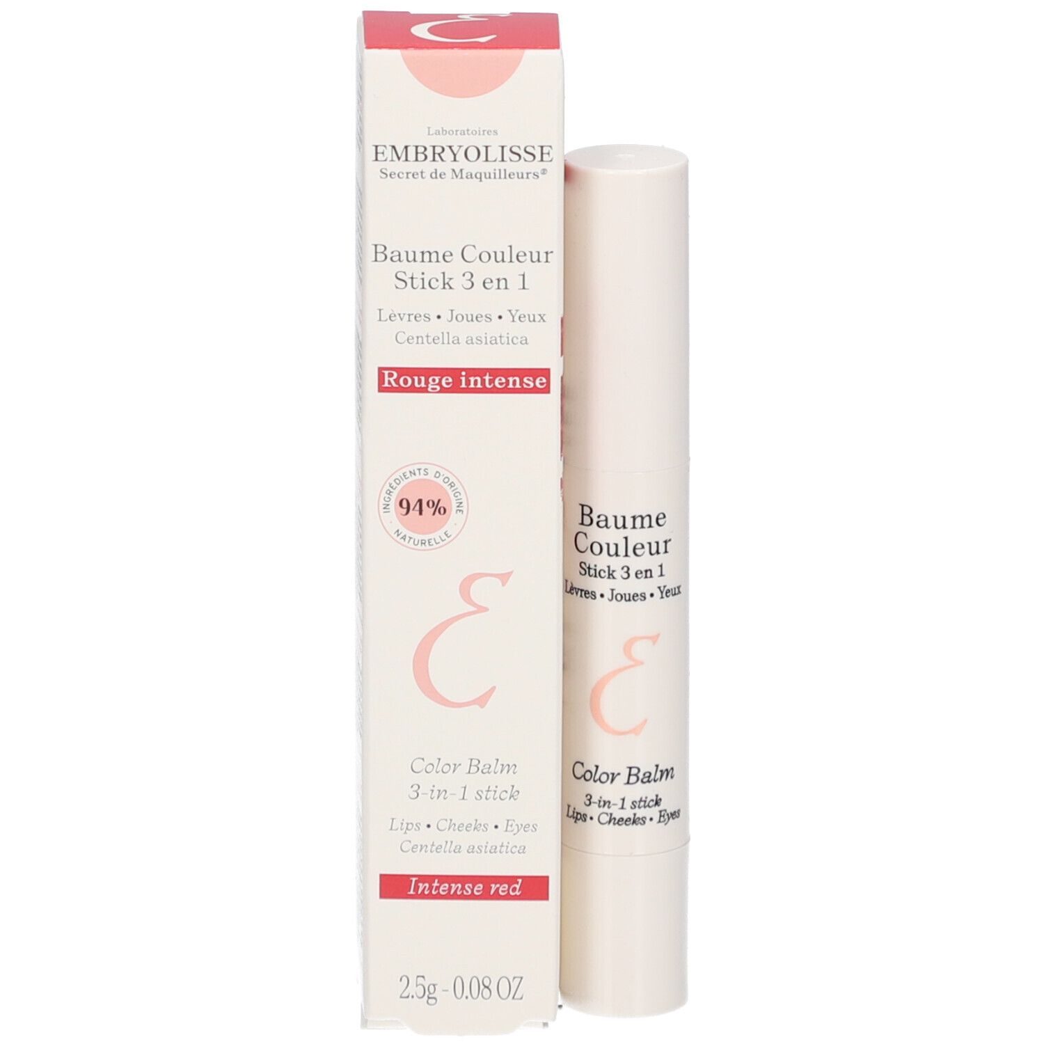 Produkt und Verpackung. Weißer Stick und Karton. Roter Text: Rouge Intense. 94% natürlich.