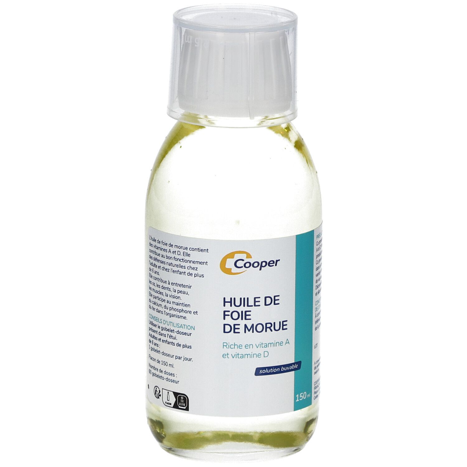 Flacon Cooper Huile de Foie de Morue. Bouchon blanc, étiquette bleu et blanc. Nom du produit et vitamines A et D.