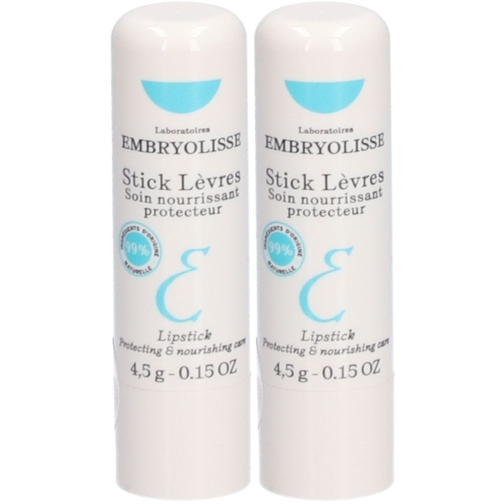 Zwei weiße Lippenpflegestifte. Aufschrift: EMBRYOLISSE Stick Lèvres, 4,5 g. Mit blauem Logo und Text.
