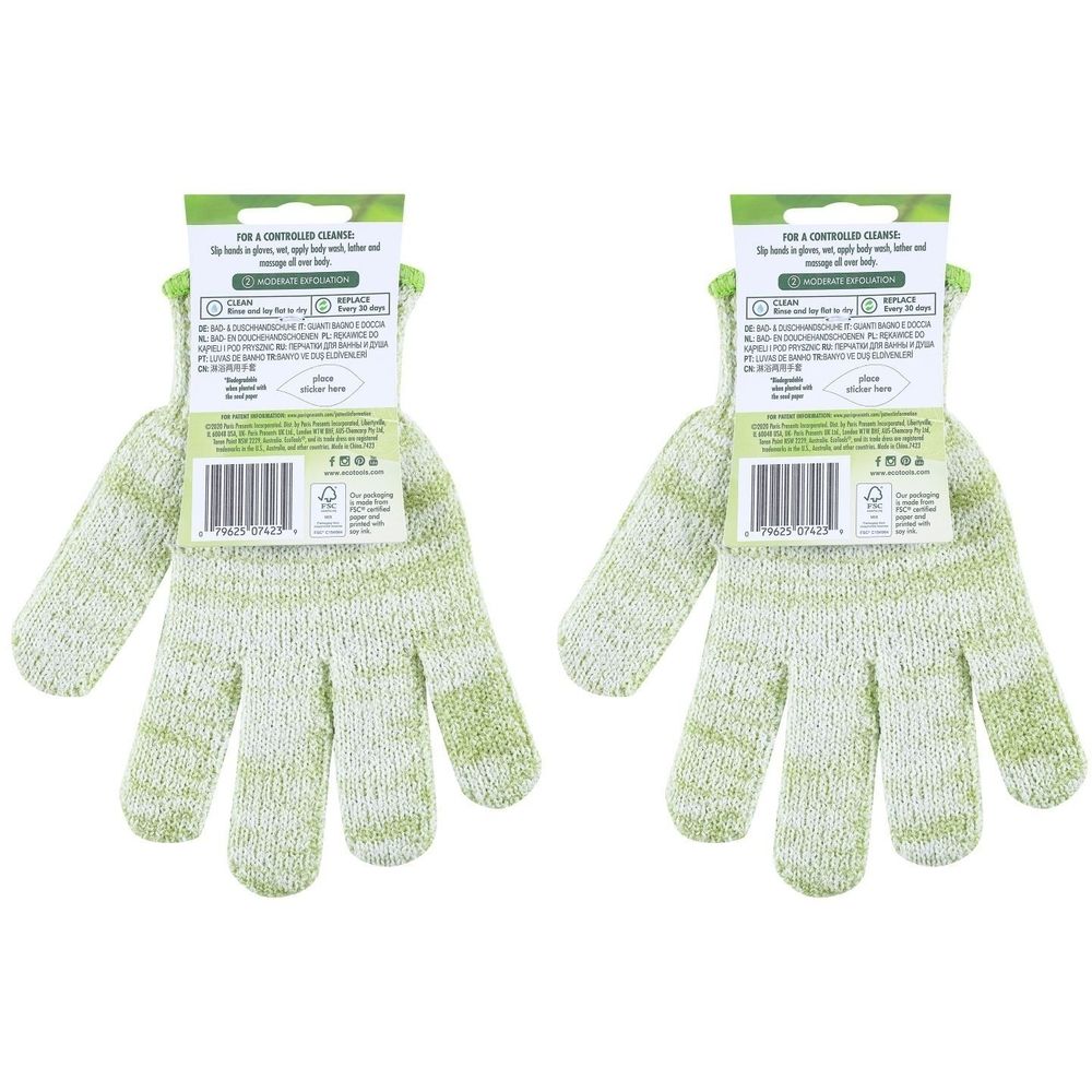 Zwei grüne Peeling-Handschuhe mit Etikett. Gestricktes Material mit hellgrünen Streifen. Etikett mit Text und Logo.