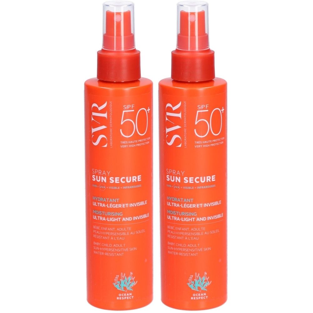 Deux flacons spray orange avec bouchon rouge. Inscription : SVR, SUN SECURE SPF50+. Texte : Ultra-léger et invisible.
