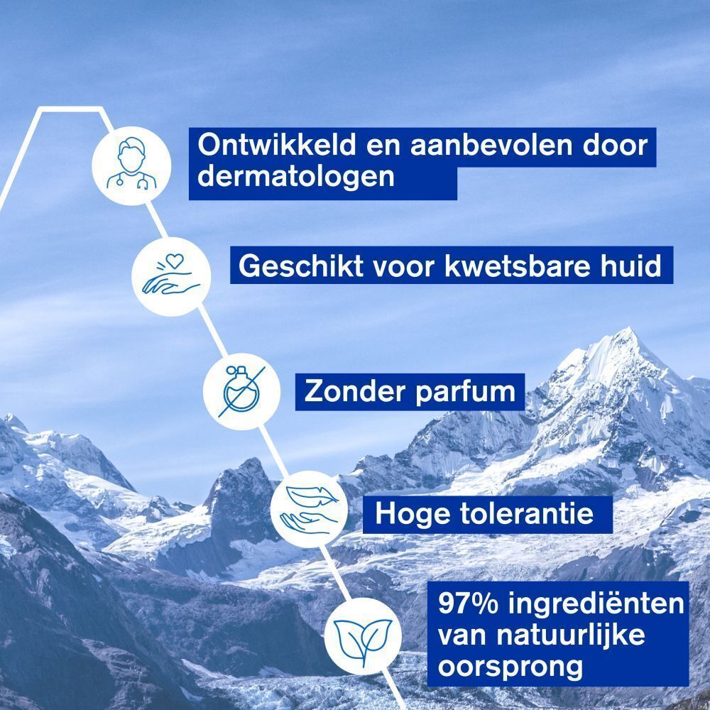 Uriage Eau Thermale watercrème in een tube en een vouwdoos.
