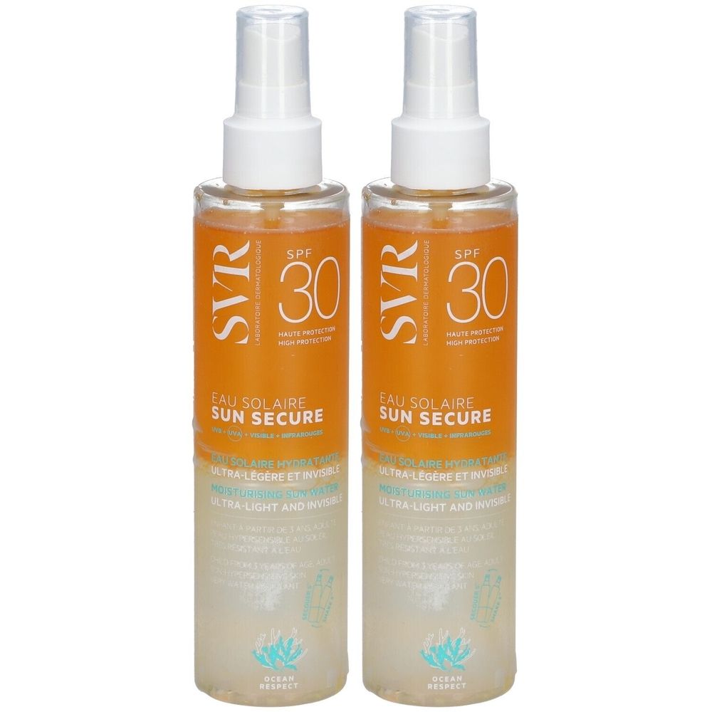 Deux flacons de SVR Sun Secure Eau solaire SPF30. Flacons transparents avec liquide orange et vaporisateur blanc. Texte: SPF 30.