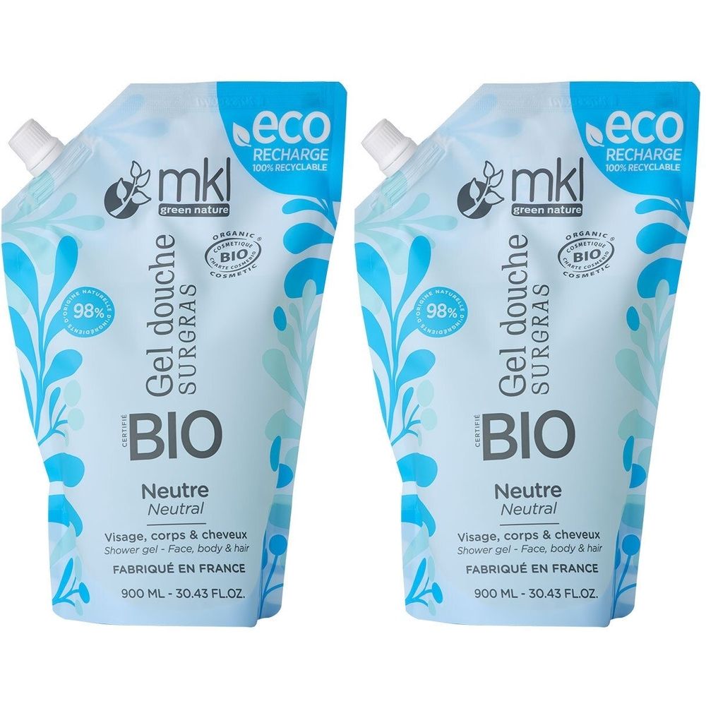 Zwei Nachfüllbeutel Duschgel. Hellblau, mit weißem Verschluss. Aufschrift: BIO, Neutre, Gel douche SURGRAS, 98%.