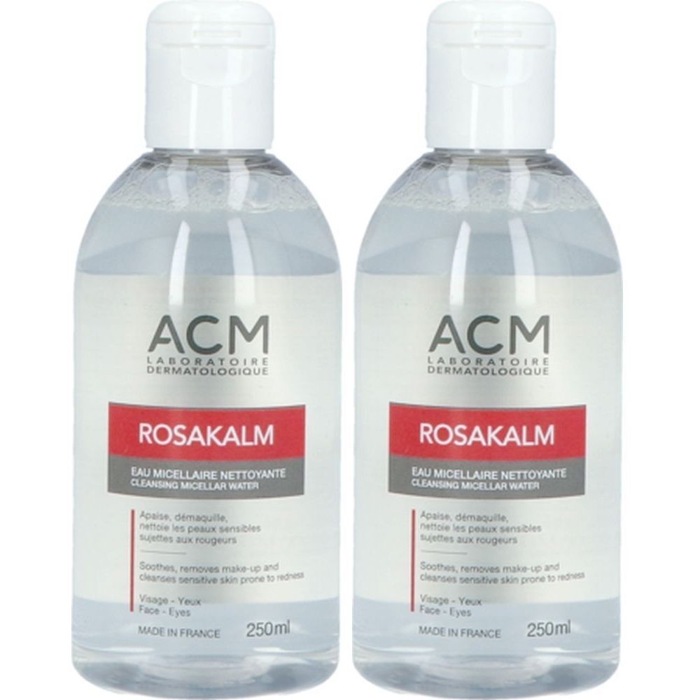 Zwei Flaschen ACM Rosakalm Mizellenwasser, je 250ml. Klare Flüssigkeit in durchsichtigen Plastikflaschen mit weißem Klappdeckel.