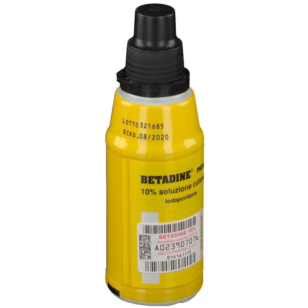 Flacone giallo con tappo nero. Scritta: Betadine 10% soluzione cutanea. Codice a barre e numero di lotto.