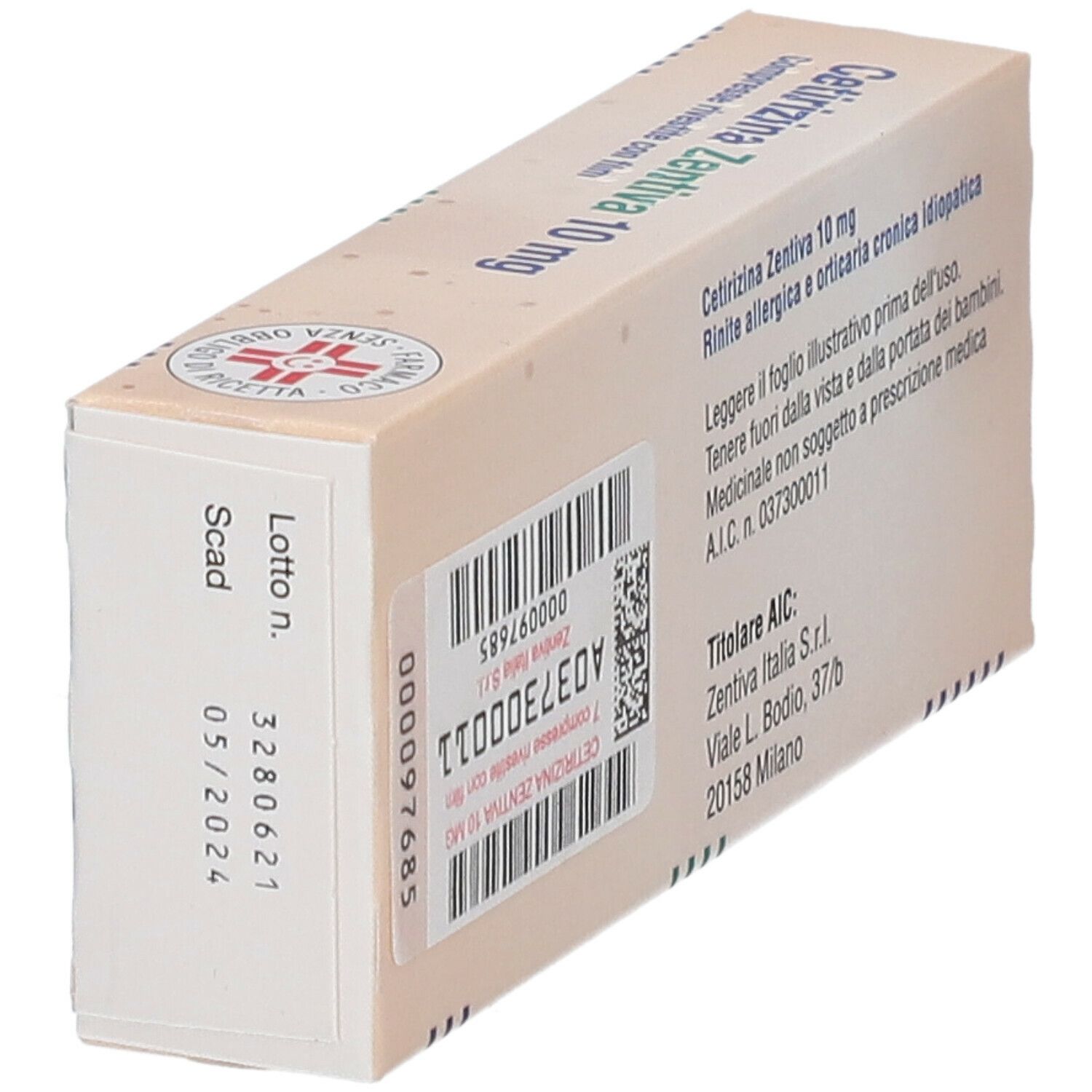 Retro della scatola di compresse ZENTIVA Cetirizina Zentiva 10 mg. Informazioni testuali, codice a barre e data di scadenza.