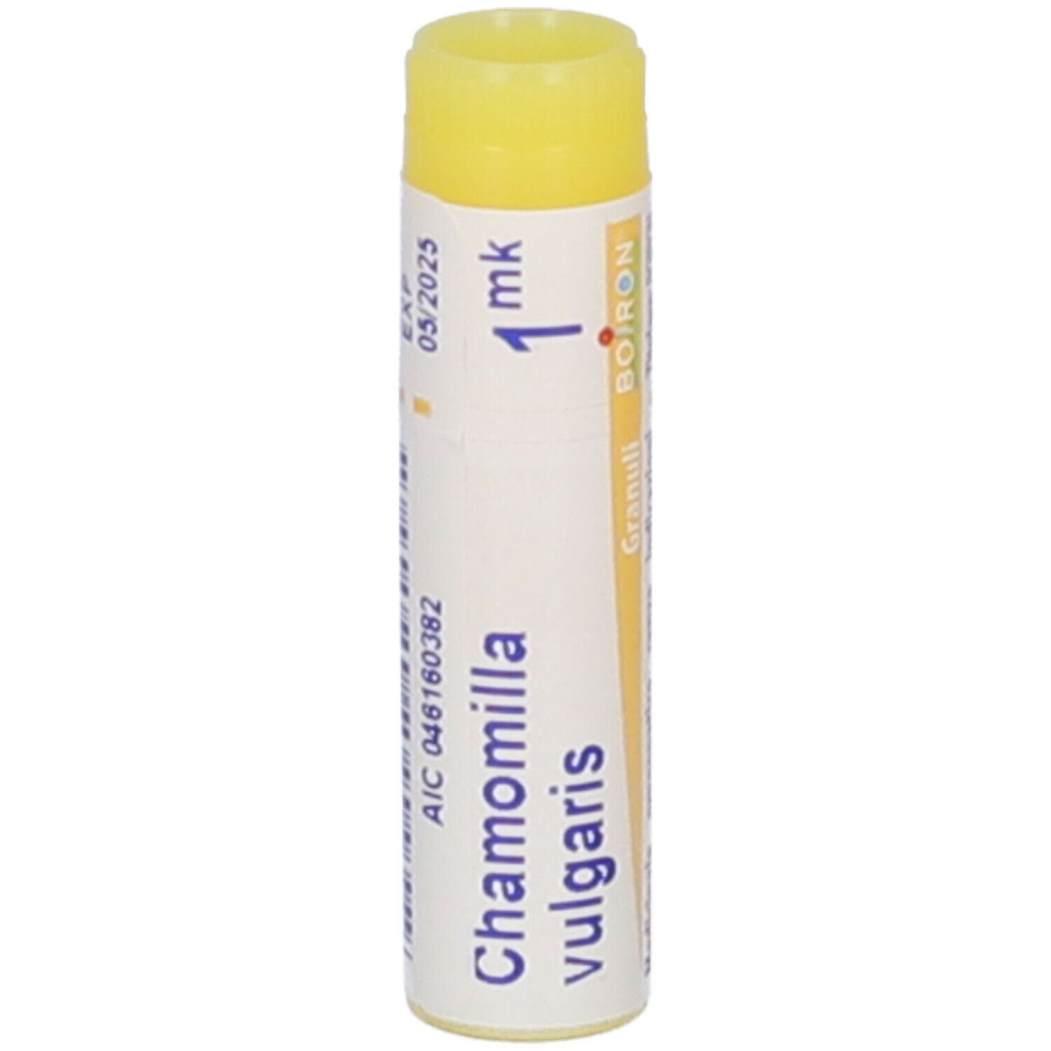 Confezione cilindrica con tappo giallo. Scritta: Chamomilla vulgaris, 1 mk, BOIRON, EXP 05/2025.