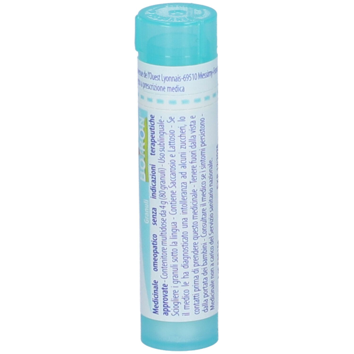 Confezione cilindrica, tappo blu. Scritta: Actaea racemosa 200 ch, BOIRON. Granuli.