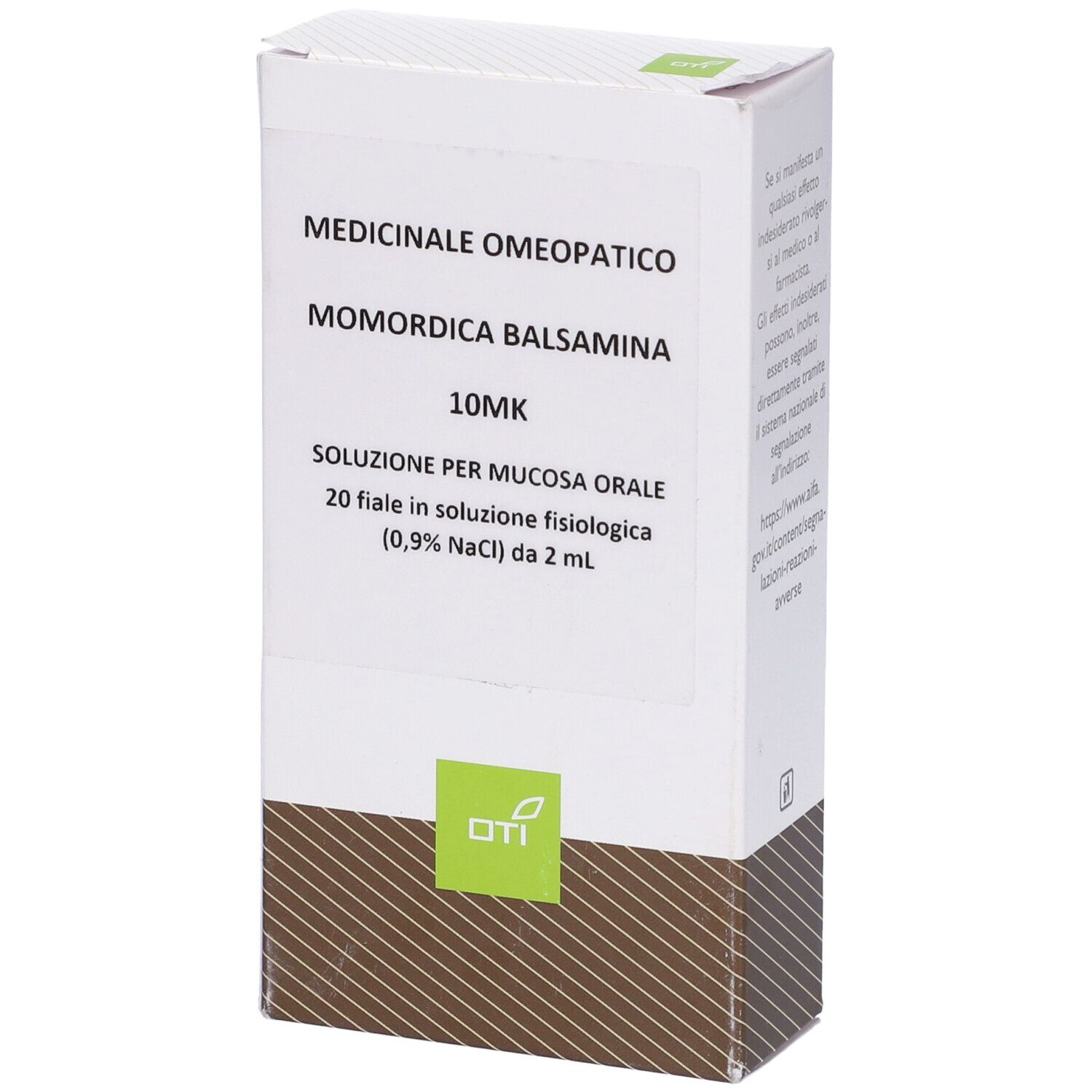 Scatola bianca con informazioni prodotto. Testo: Momordica Balsamina 10MK, 20 fiale, soluzione per mucosa orale. Logo OTI.