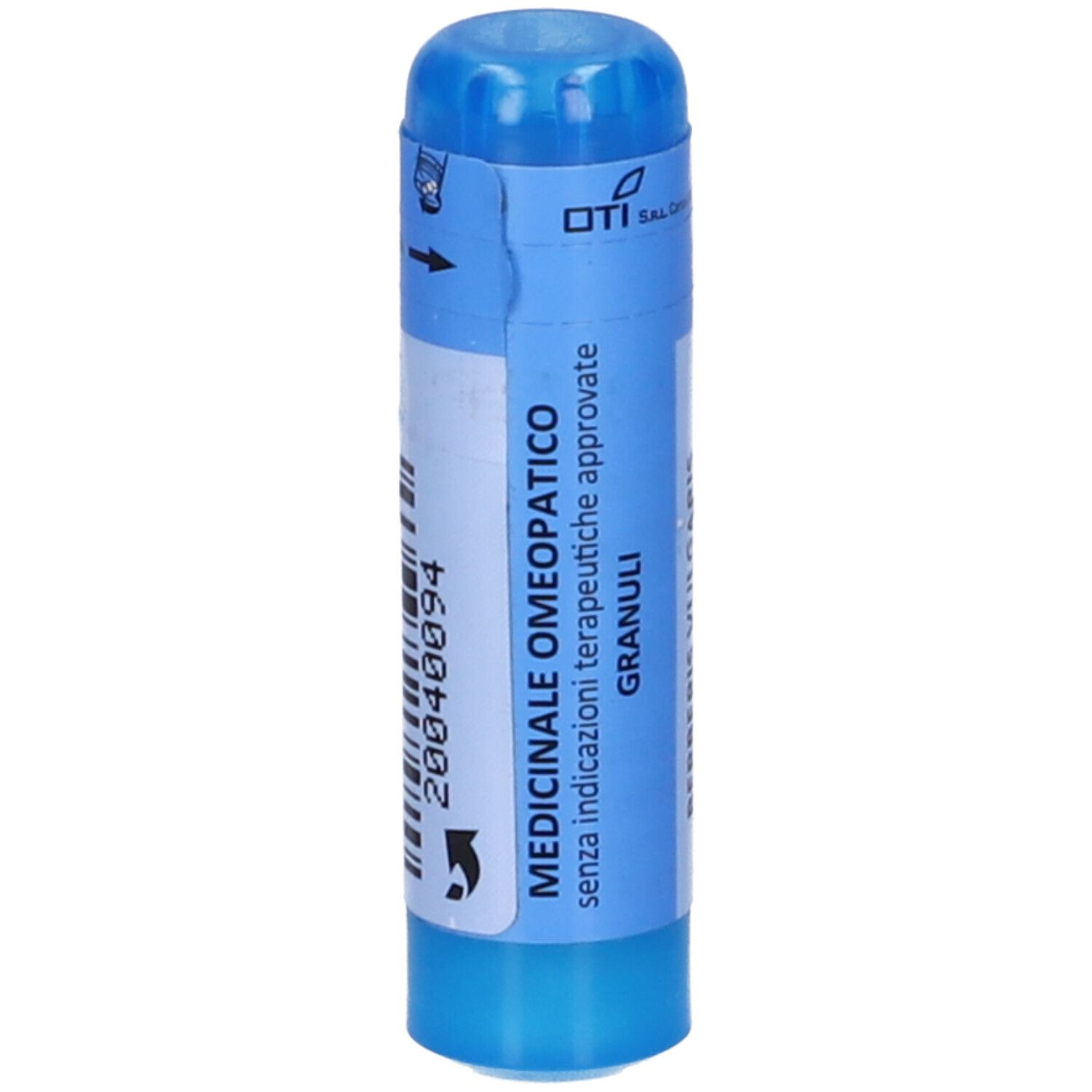 Contenitore cilindrico blu. Testo: MEDICINALE OMEOPATICO, Granuli. Codice a barre e numero 20040094.