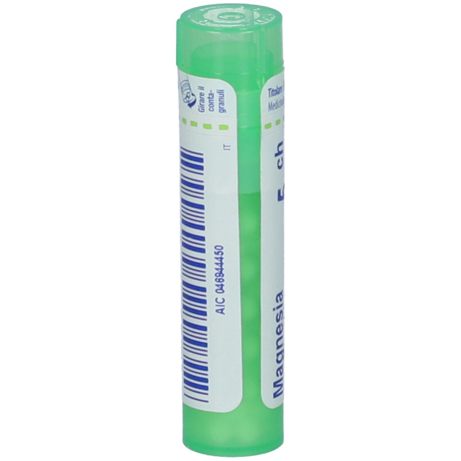 Flacone cilindrico verde con etichetta bianca. Scritta: Magnesia, 5 ch, BOIRON. Codice a barre e codice IT.