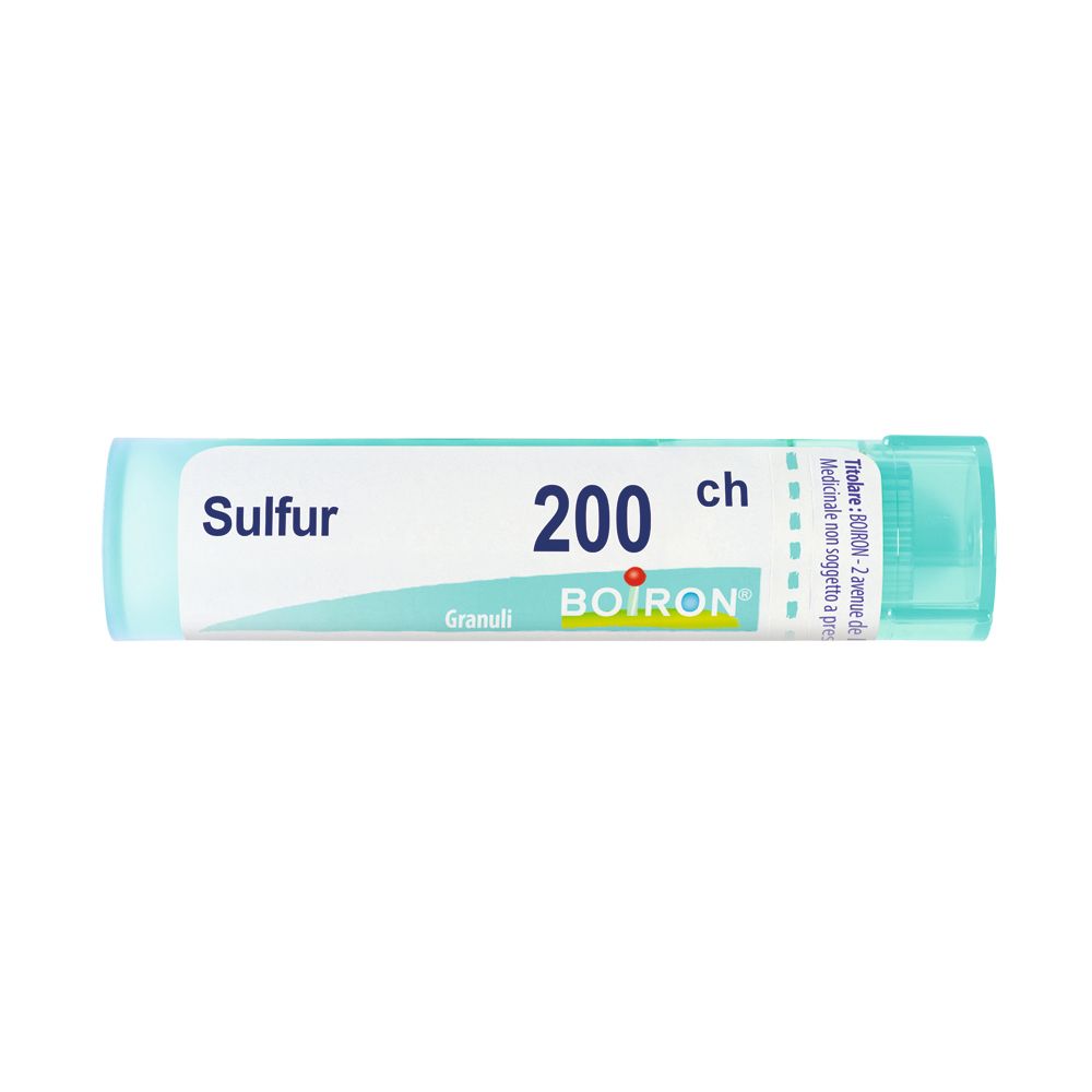 Flacone cilindrico azzurro con etichetta bianca. Scritta: Sulfur 200 ch, BOIRON, Granuli.