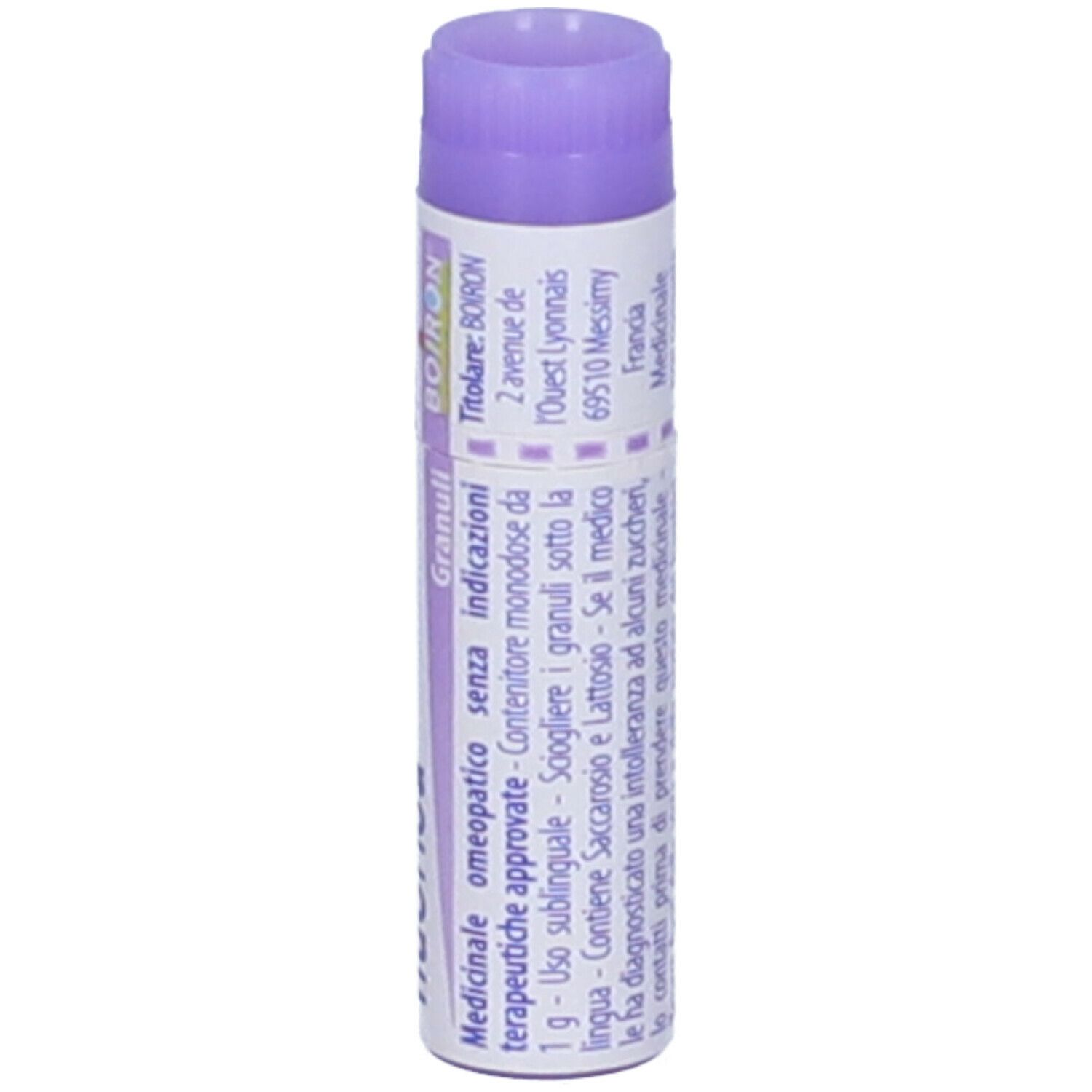 Contenitore monodose cilindrico. Scritte: Calcarea fluorica, 30 ch, BOIRON. Tappo viola.