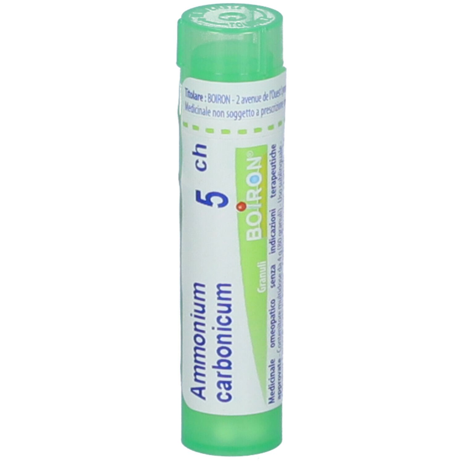 Confezione cilindrica verde. Scritta: Ammonium carbonicum, 5 ch, Boiron. Etichetta con informazioni sul prodotto.