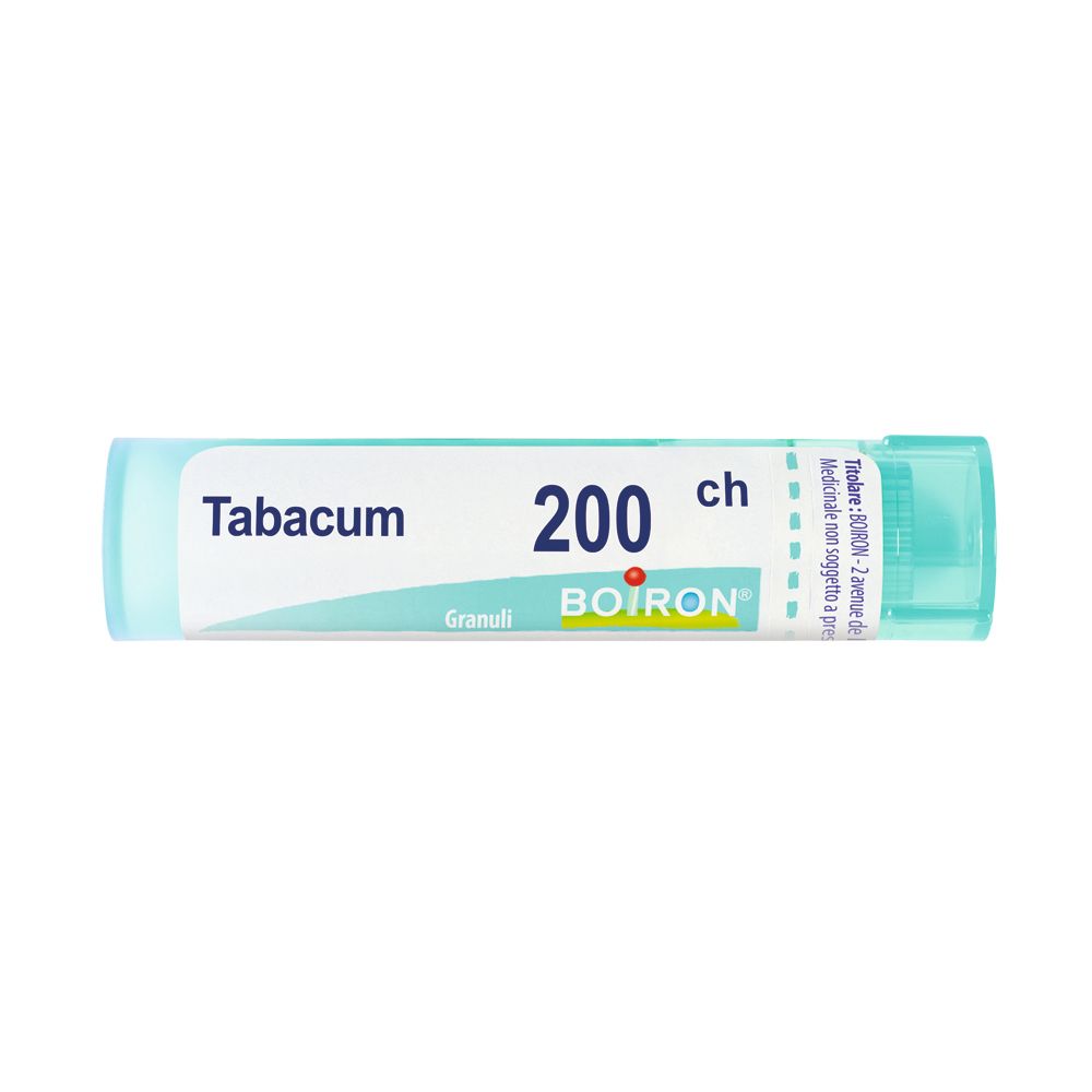 Confezione cilindrica con "Tabacum 200 ch". Marchio BOIRON. Design verde e bianco.