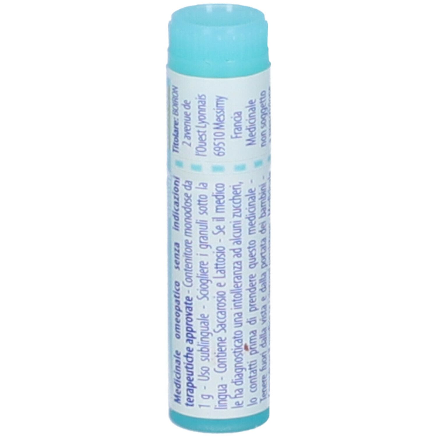 Tubo azzurro. Scritta: Chelidonium majus, 15 ch, Granuli, Boiron. Contiene informazioni mediche.
