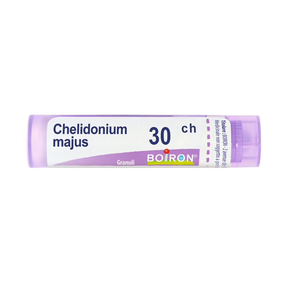 Confezione cilindrica con scritta 'Chelidonium majus 30 ch' e 'BOIRON'.