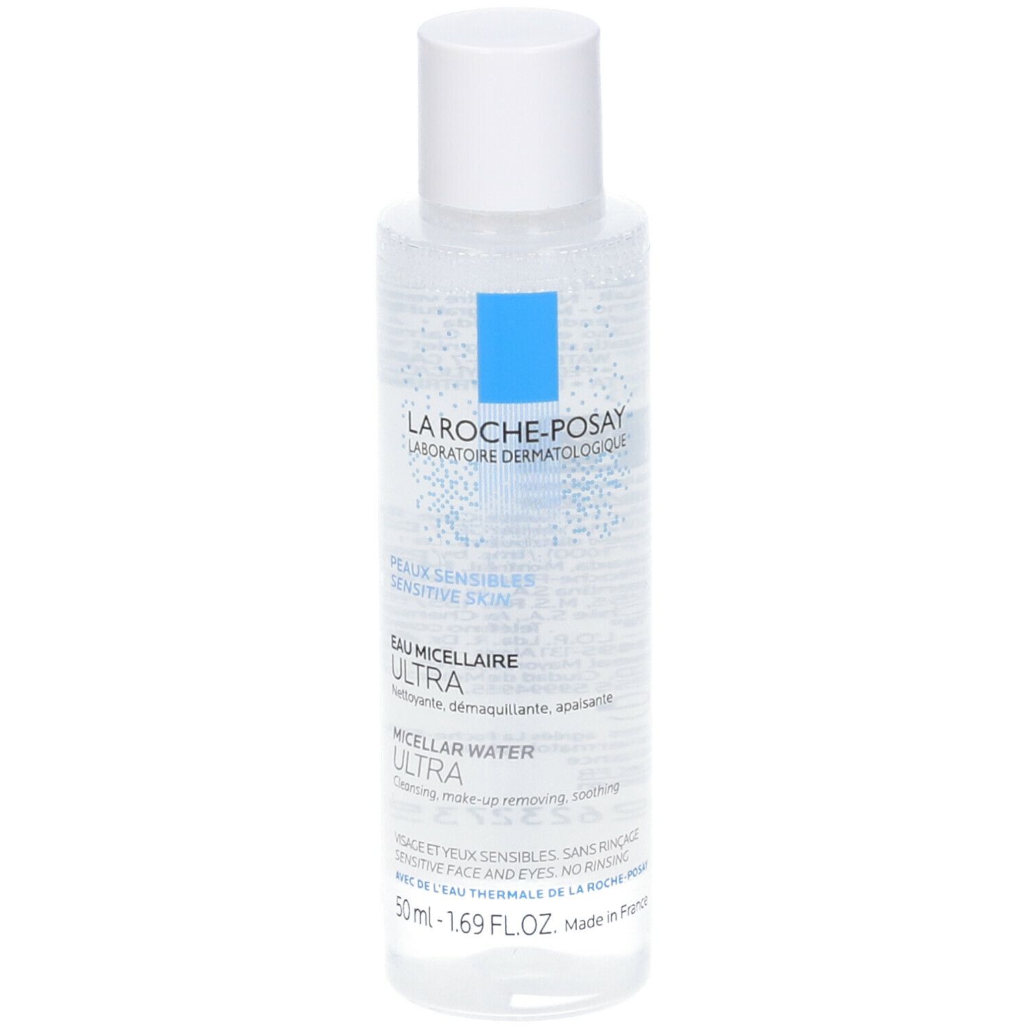 Flacone trasparente con tappo bianco. Scritte: LA ROCHE-POSAY, Eau Micellaire Ultra, pelli sensibili. 50ml.