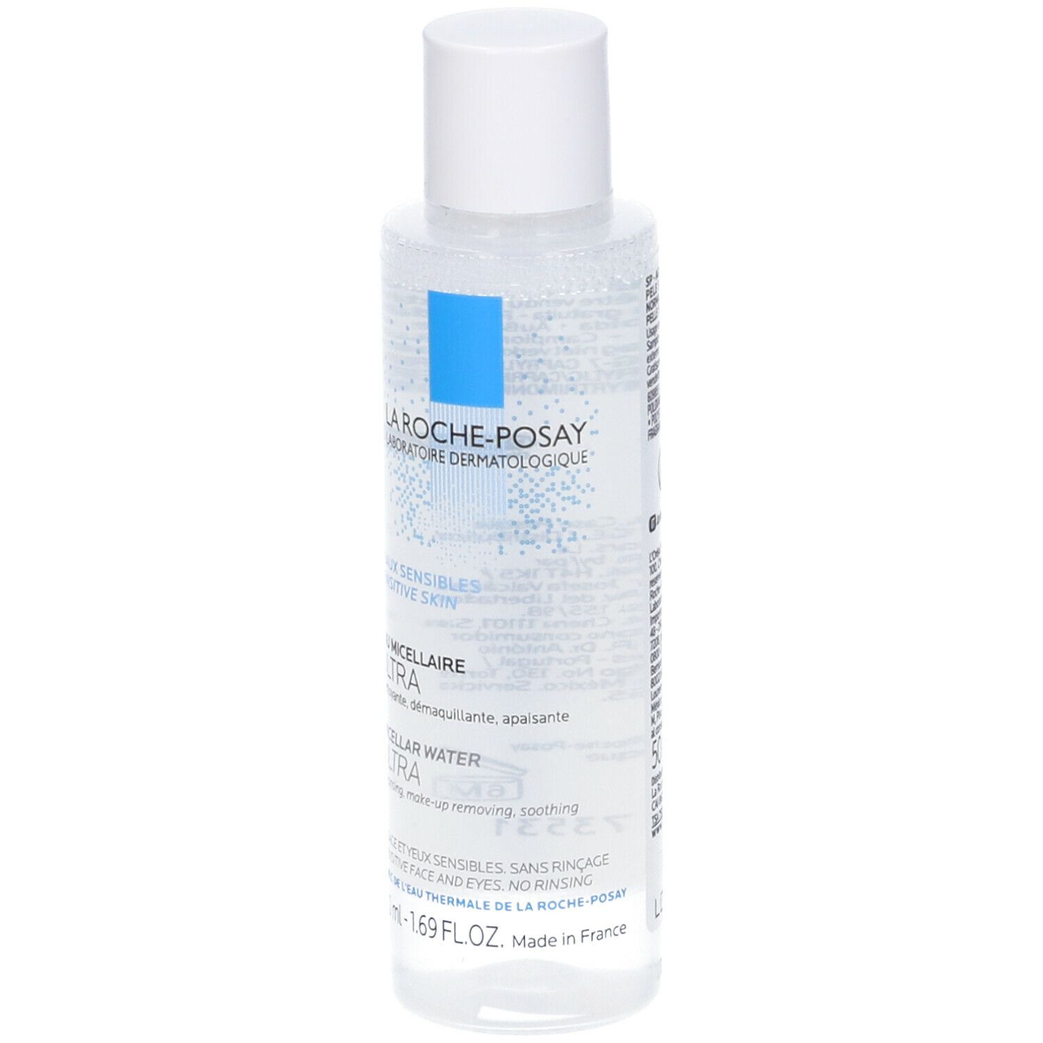 Flacone trasparente con tappo bianco. Scritte: LA ROCHE-POSAY, Eau Micellaire Ultra, pelli sensibili. 50ml.
