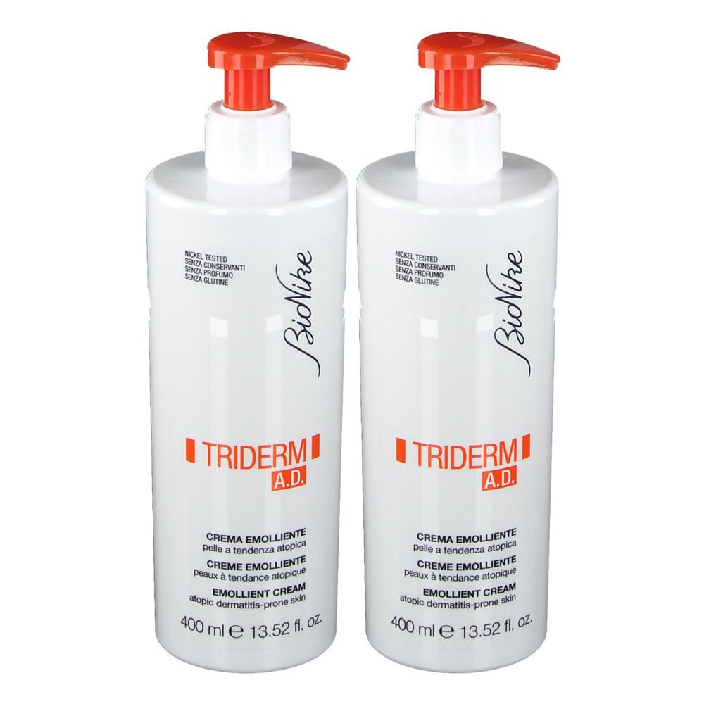 Due flaconi bianchi con erogatori arancioni. Scritta: TRIDERM A.D., Crema Emolliente, 400 ml. Marchio: BioNike.