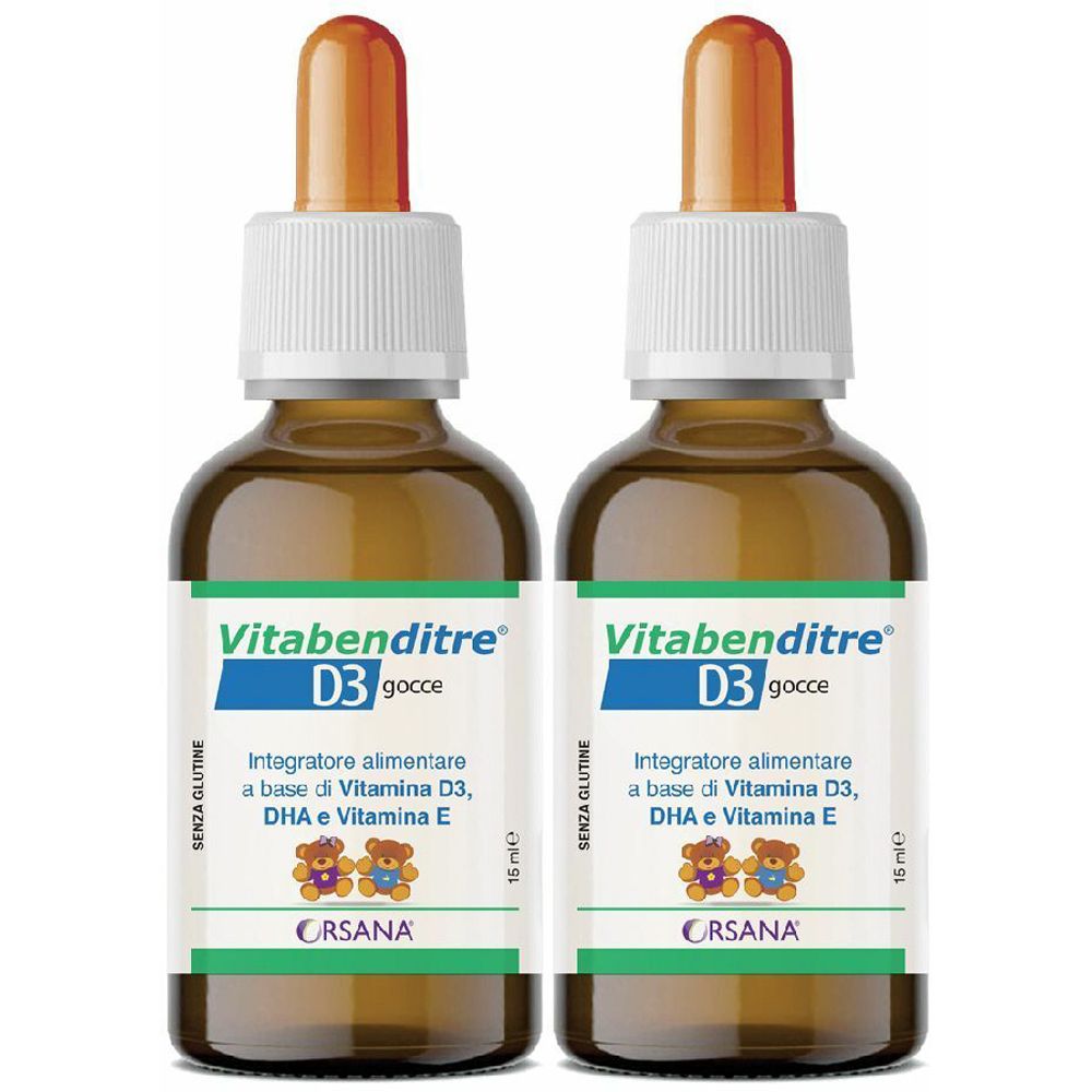 Due flaconi con contagocce. Scritta: Vitabenditre D3 gocce. Contiene vitamina D3, DHA e vitamina E. Marchio: CRSANA.