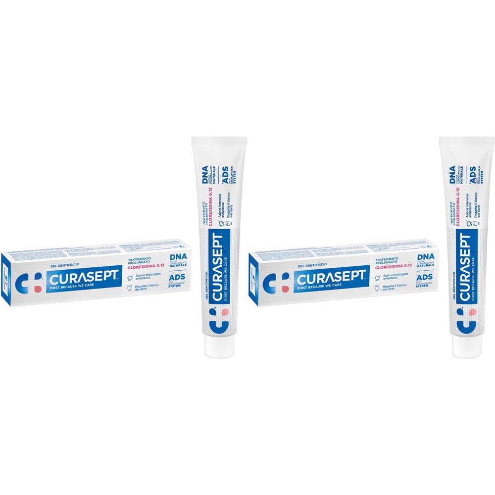 Tubi e scatole di dentifricio. Scritta CURASEPT, DNA, ADS. Tubi bianchi, scatole blu.