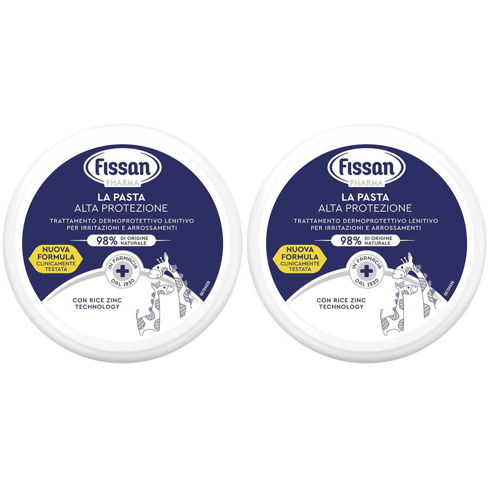 Due contenitori rotondi con logo Fissan. Scritta: LA PASTA ALTA PROTEZIONE. Testo e loghi blu e bianchi. 98% ingredienti naturali.