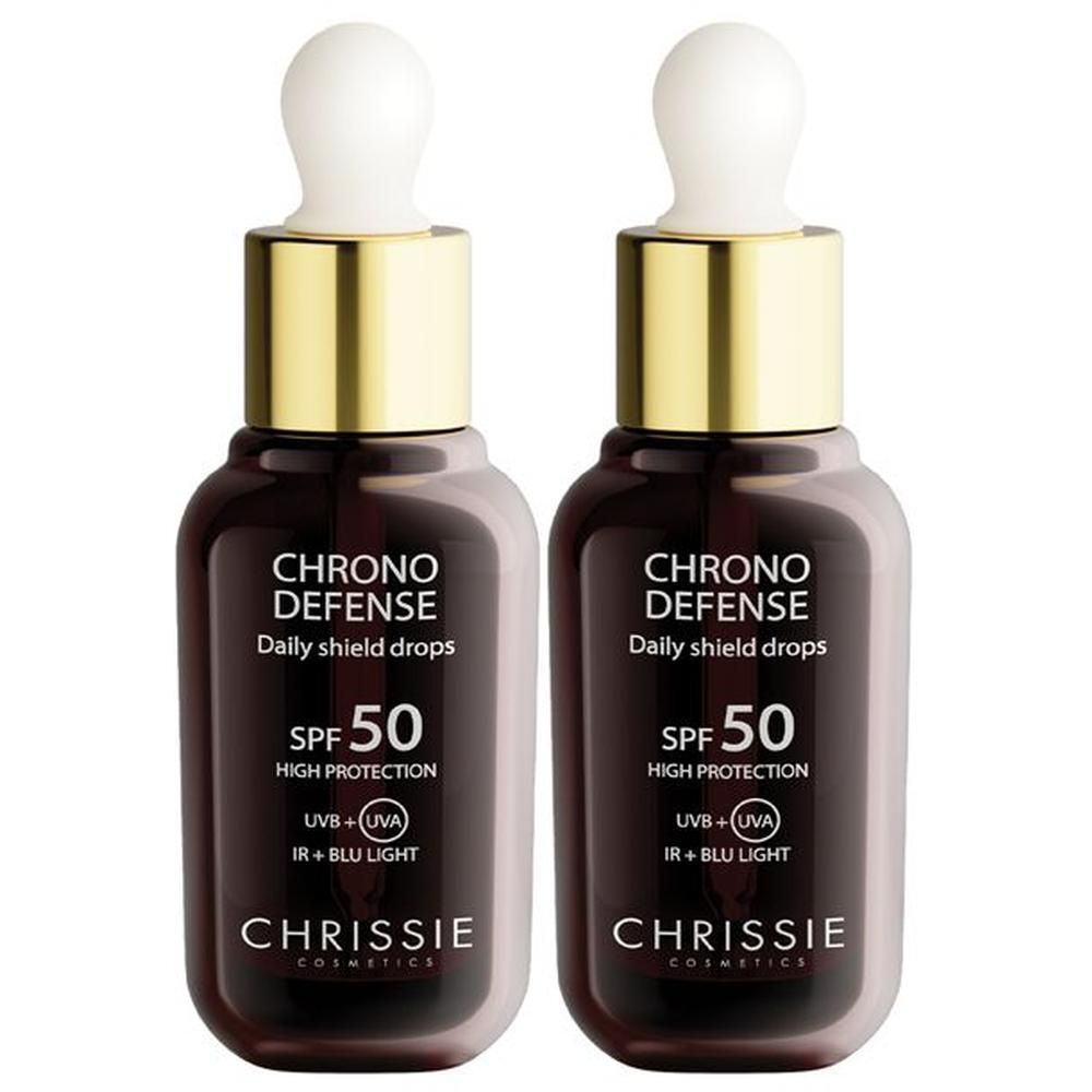 Due flaconi di Chrissie Chrono Defense Daily Shield Drops con SPF 50.