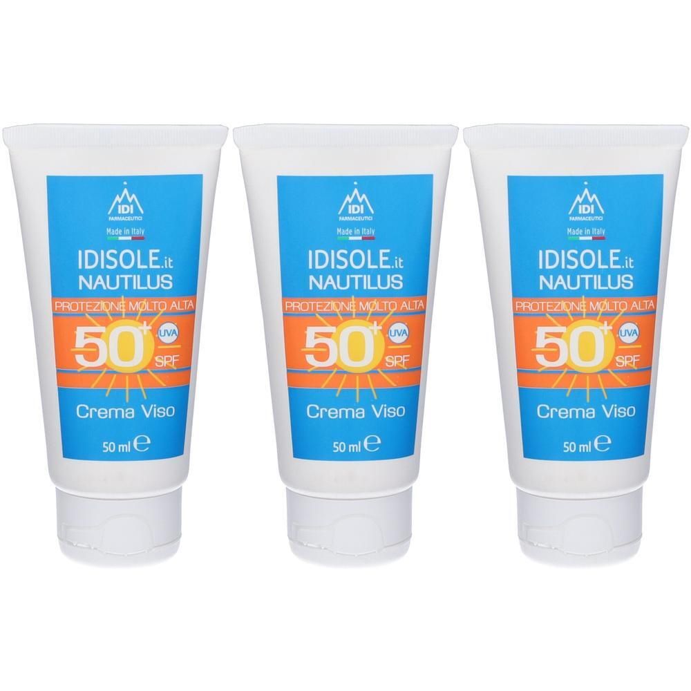 Tre tubi di crema solare viso SPF 50+, 50 ml.