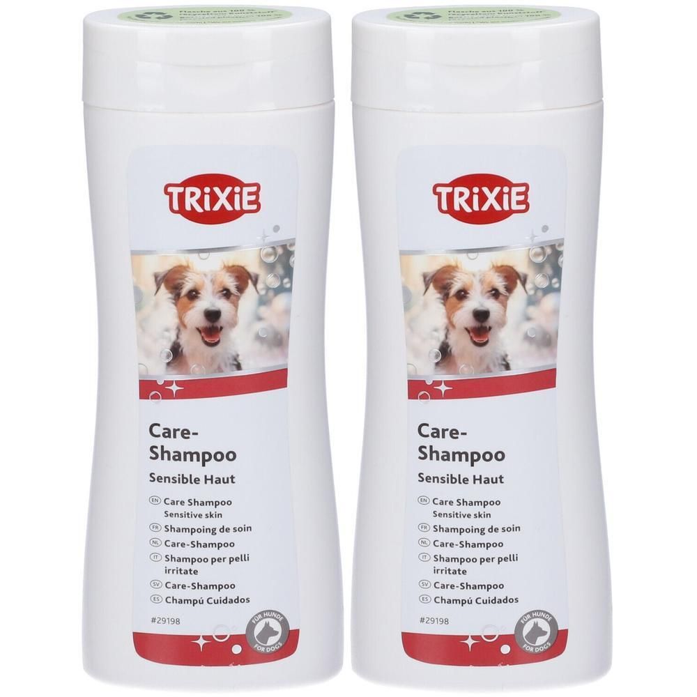 Due flaconi di shampoo TRIXIE Care per pelli sensibili.