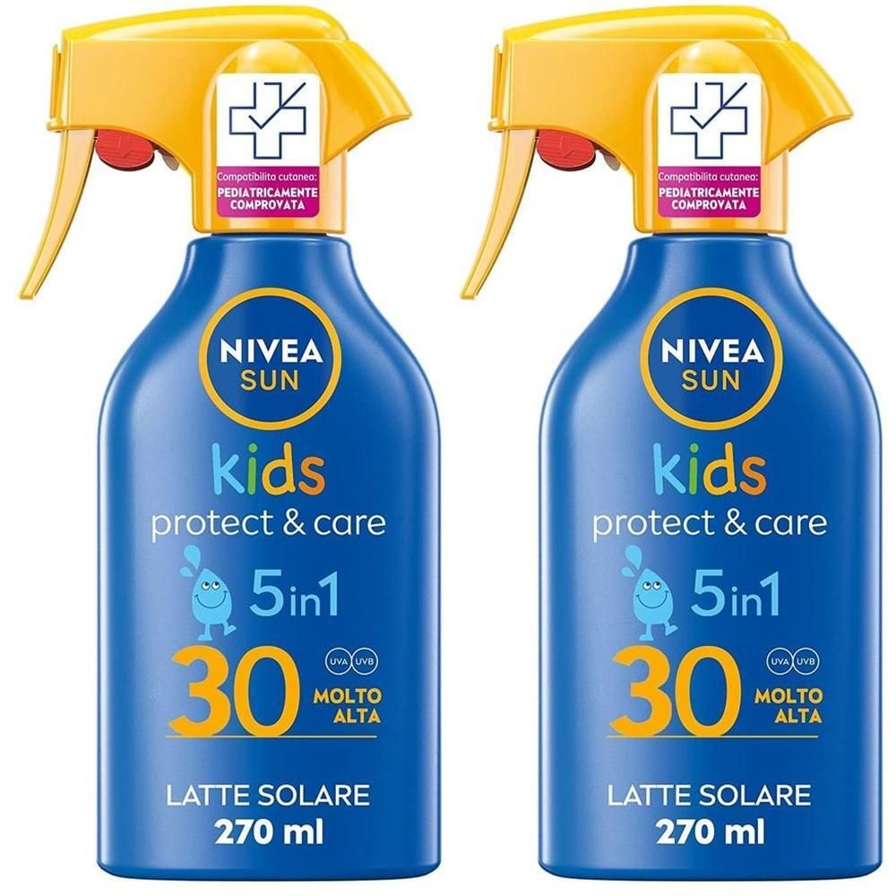 Due flaconi spray Nivea Sun Kids Protect & Care SPF 30.