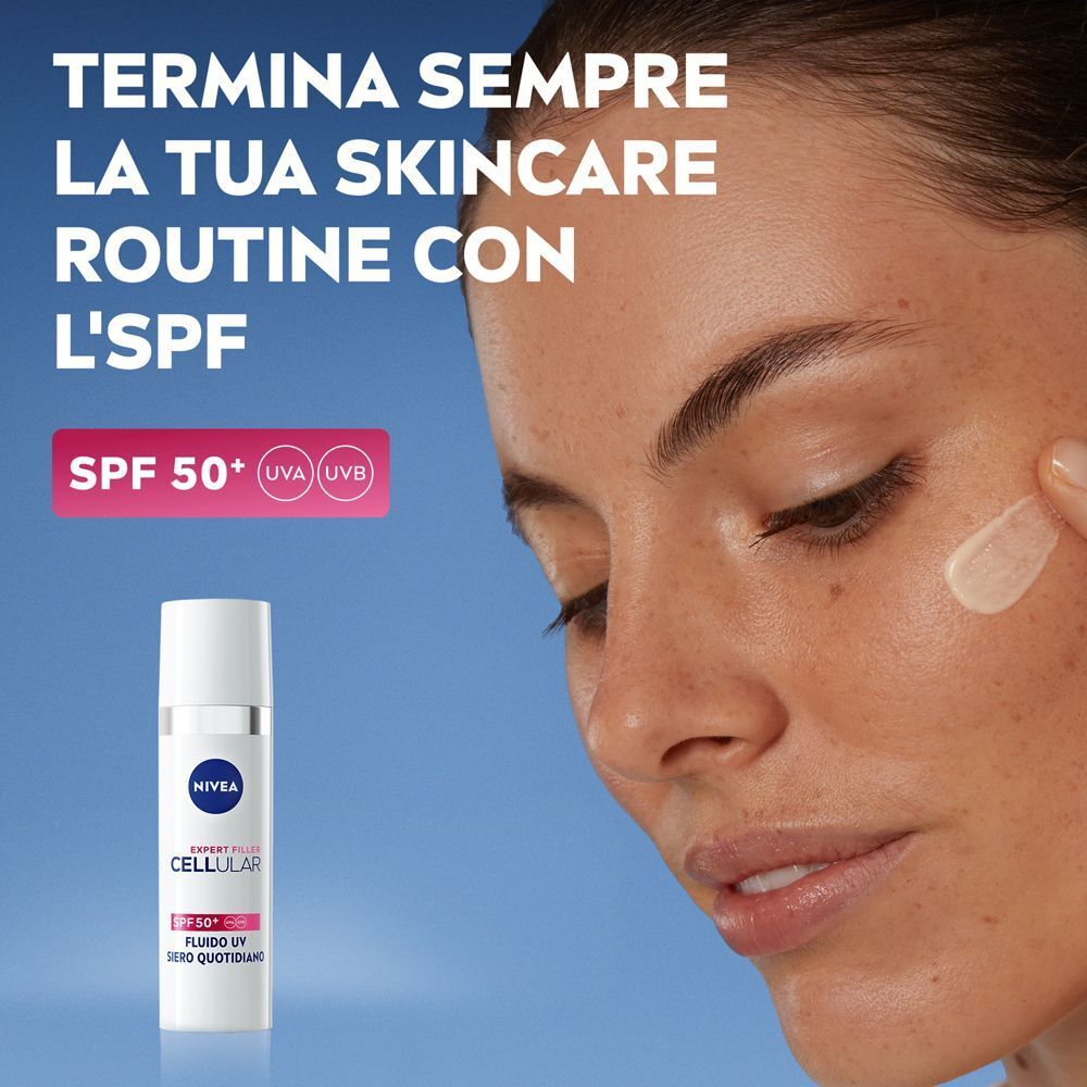 Applicazione del siero Nivea Cellular Expert Filler SPF 50+ come parte della routine skincare.