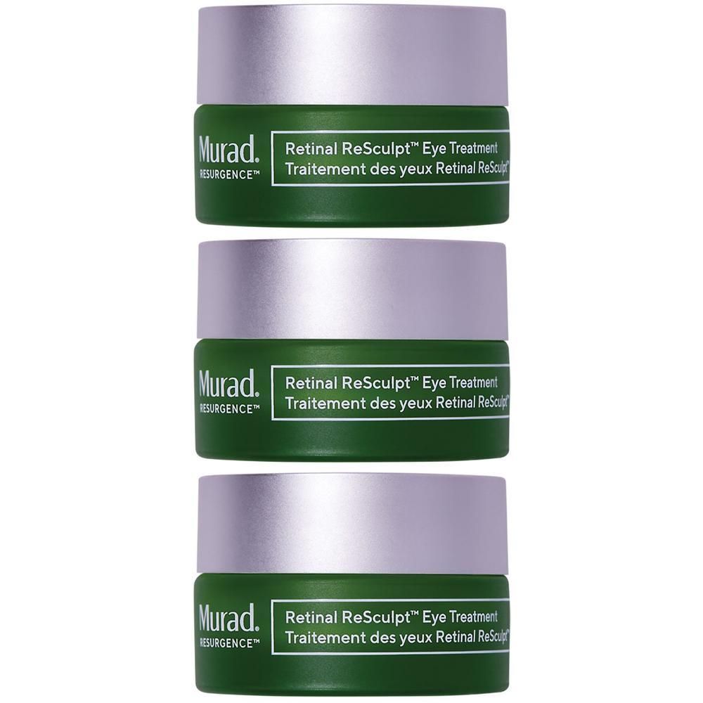Tre barattoli di Murad Retinal Resculpt Eye Treatment con coperchi argentati.