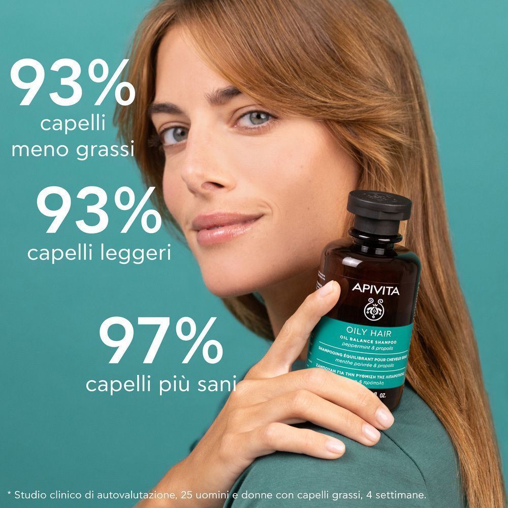 Apivita Oily Hair Shampoo Sebo-regolatore per Capelli Grassi con Menta Piperita e Propoli