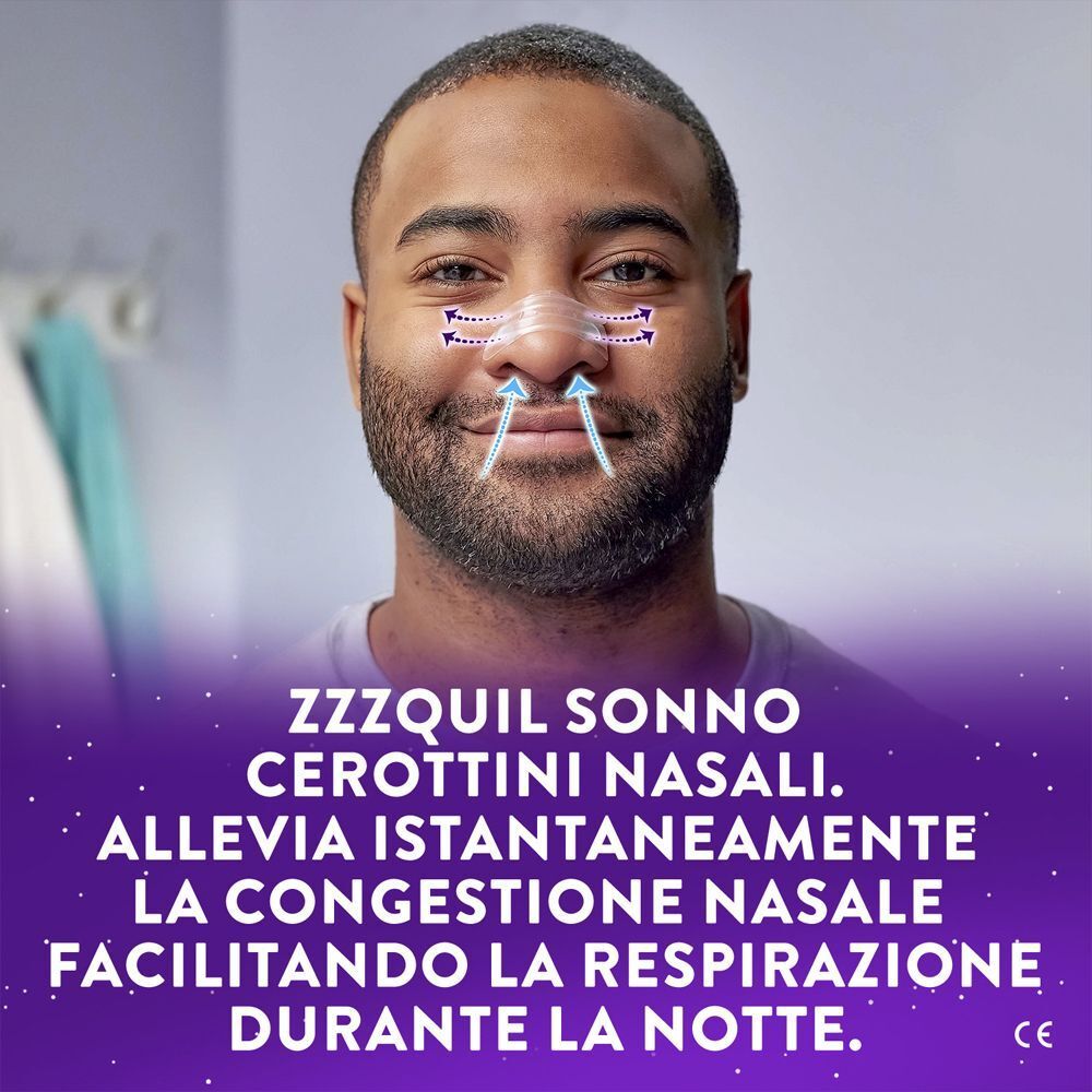 Uomo con cerotto nasale Vicks ZzzQuil. Frecce indicano miglioramento respirazione nasale.