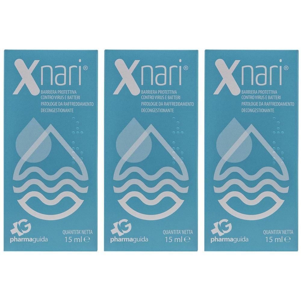 Tre confezioni di spray nasale Xnari, 15 ml. Confezione blu con logo bianco e motivo a onde.