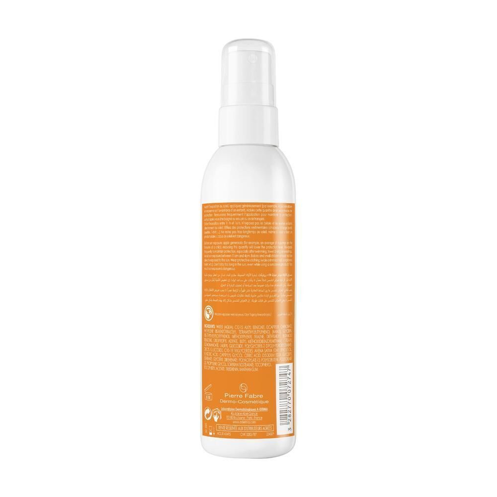 Retro di un flacone di spray solare A-Derma Protect Kids SPF50+ con istruzioni.