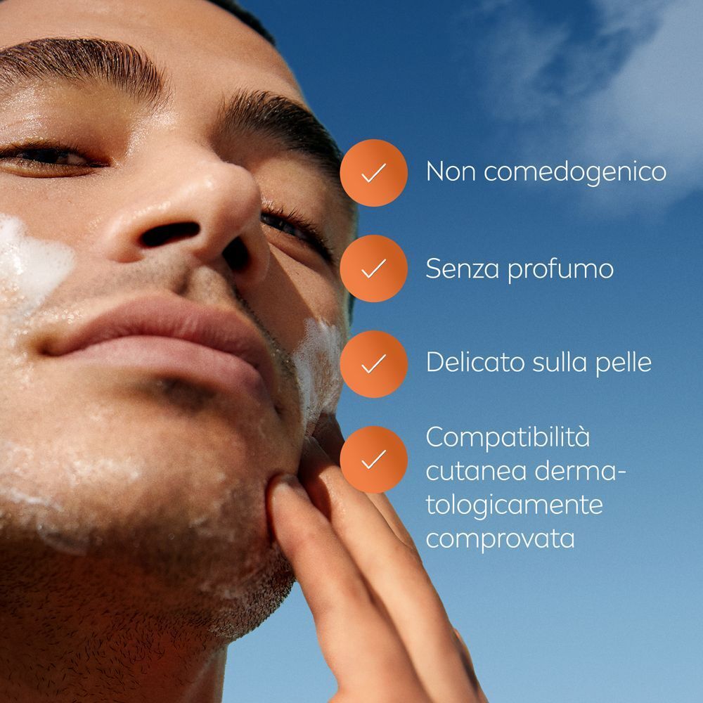 Nivea Derma Skin Clear Gel Detergente Viso Anti-Imperfezioni 150 ml per la cura della pelle grassa