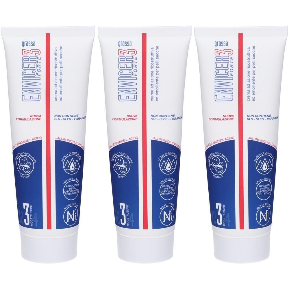 Tre tubetti bianchi con etichetta blu-rossa, raffiguranti la crema Envicer3 Grassa Forte.