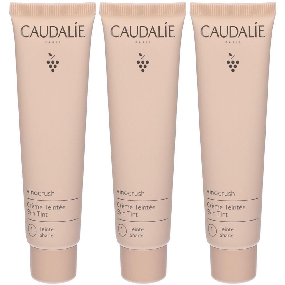 Tre tubetti di crema colorata Caudalie Vinocrush, tonalità 1.