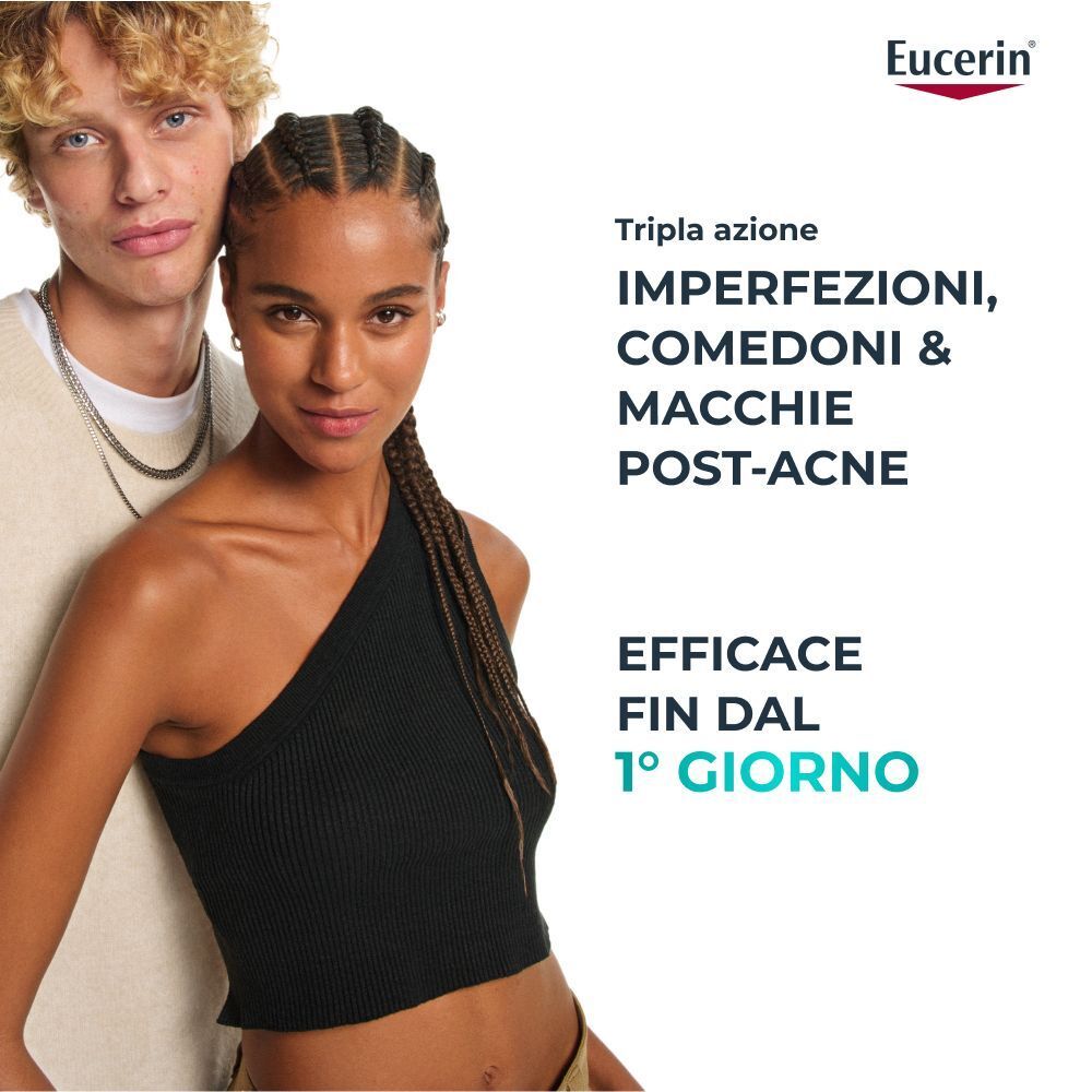 Coppia con pelle pulita, promuove Eucerin Dermopure Tripla Azione contro le imperfezioni.