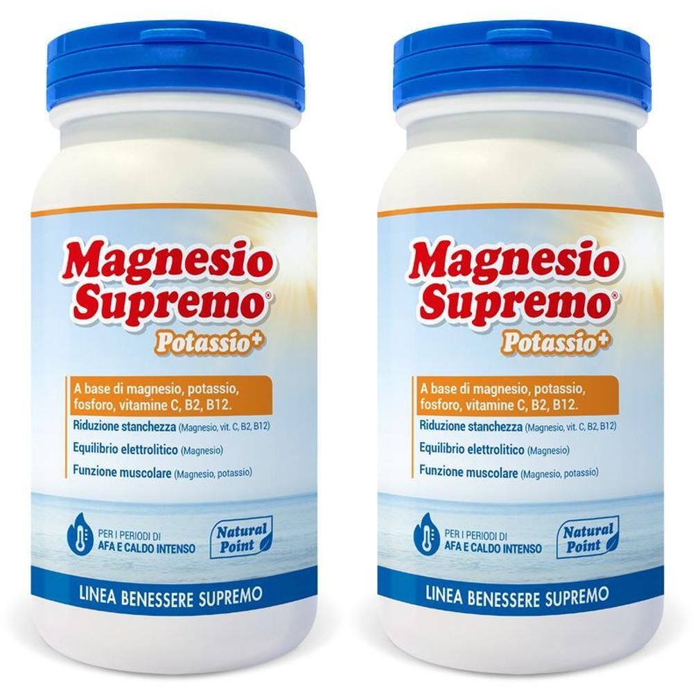 Due contenitori di polvere Magnesio Supremo Potassio+ con tappi blu.