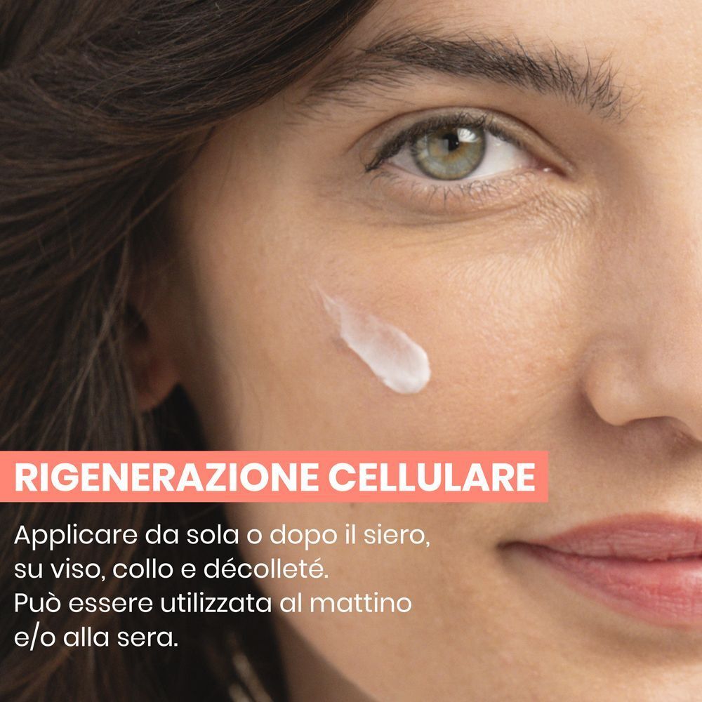 Crema sulla guancia di una donna che usa Eau Thermale Avene Hyaluron Activ B3.