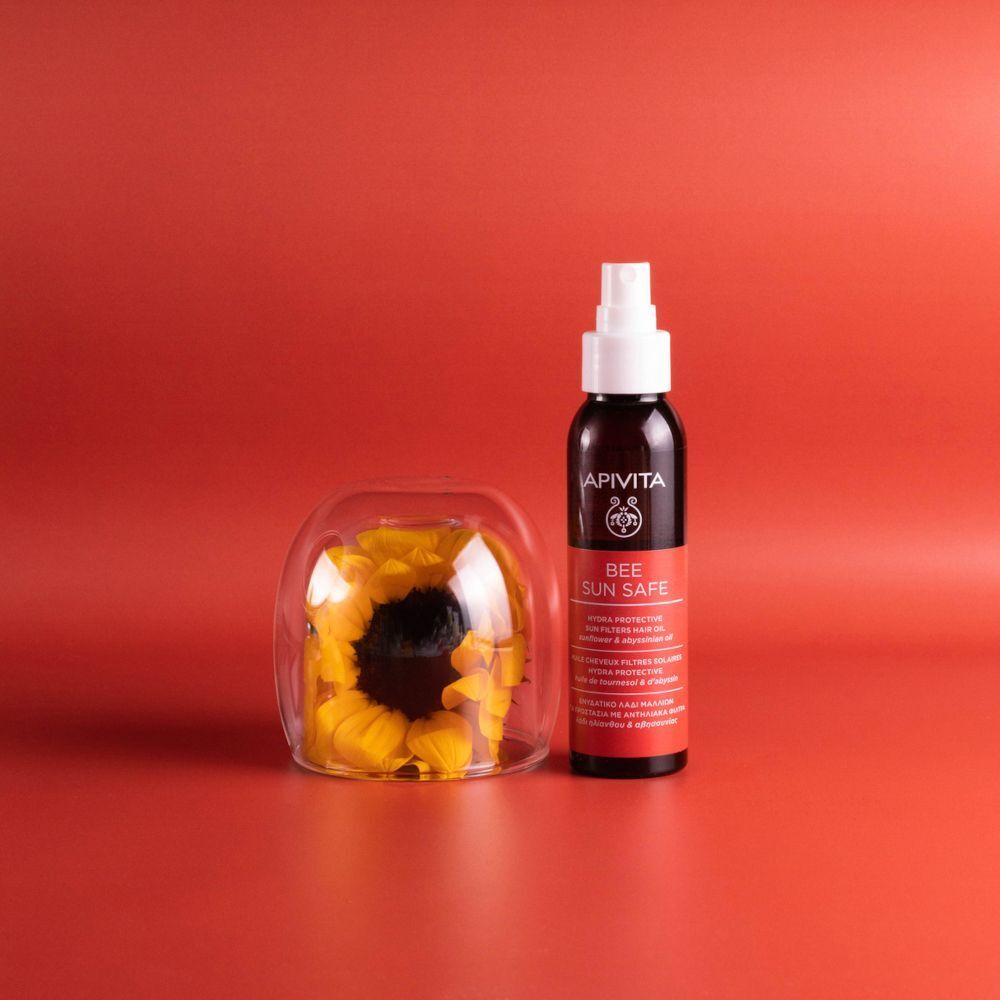 Apivita Bee Sun Safe Hydra Olio Solare Spray idratante nutriente per Capelli secchi, sfibrati