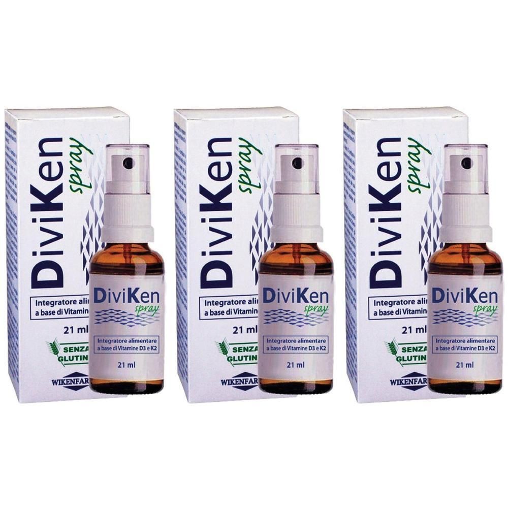 Tre flaconi di DiviKen spray con scatole. Flaconi in vetro marrone con erogatore spray bianco.