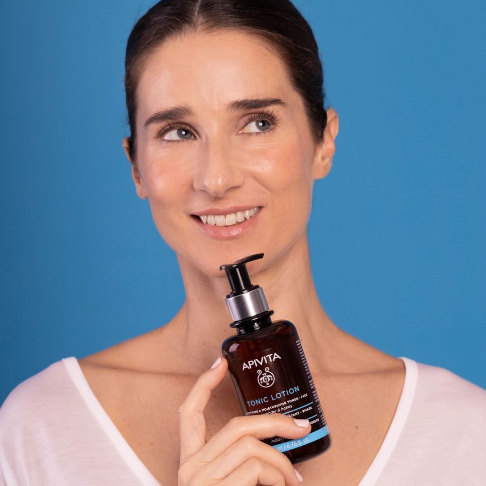 Apivita Tonico Viso Lenitivo e Idratante con Miele e Lavanda, Idrata e Tonifica la Pelle