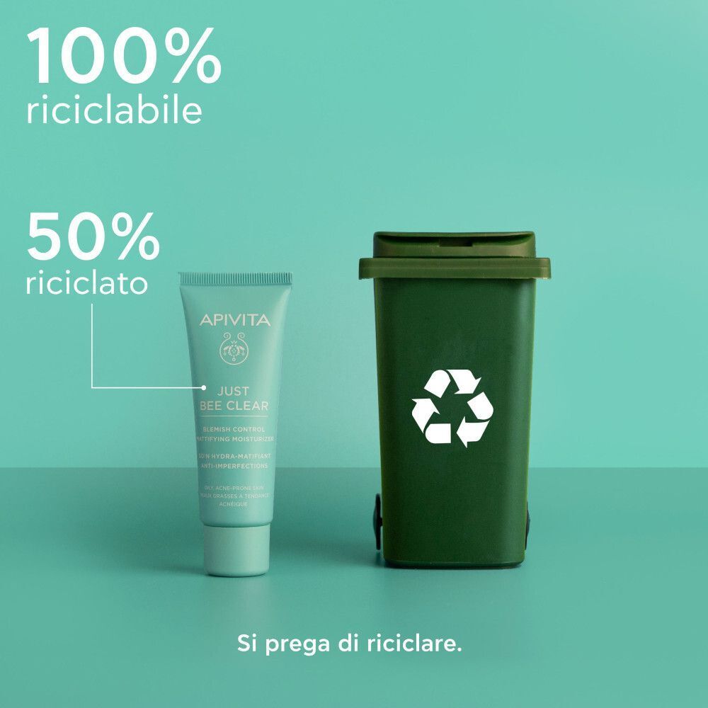 Crema viso idratante opacizzante Apivita Just Bee Clear, 100% riciclabile, 50% riciclato.